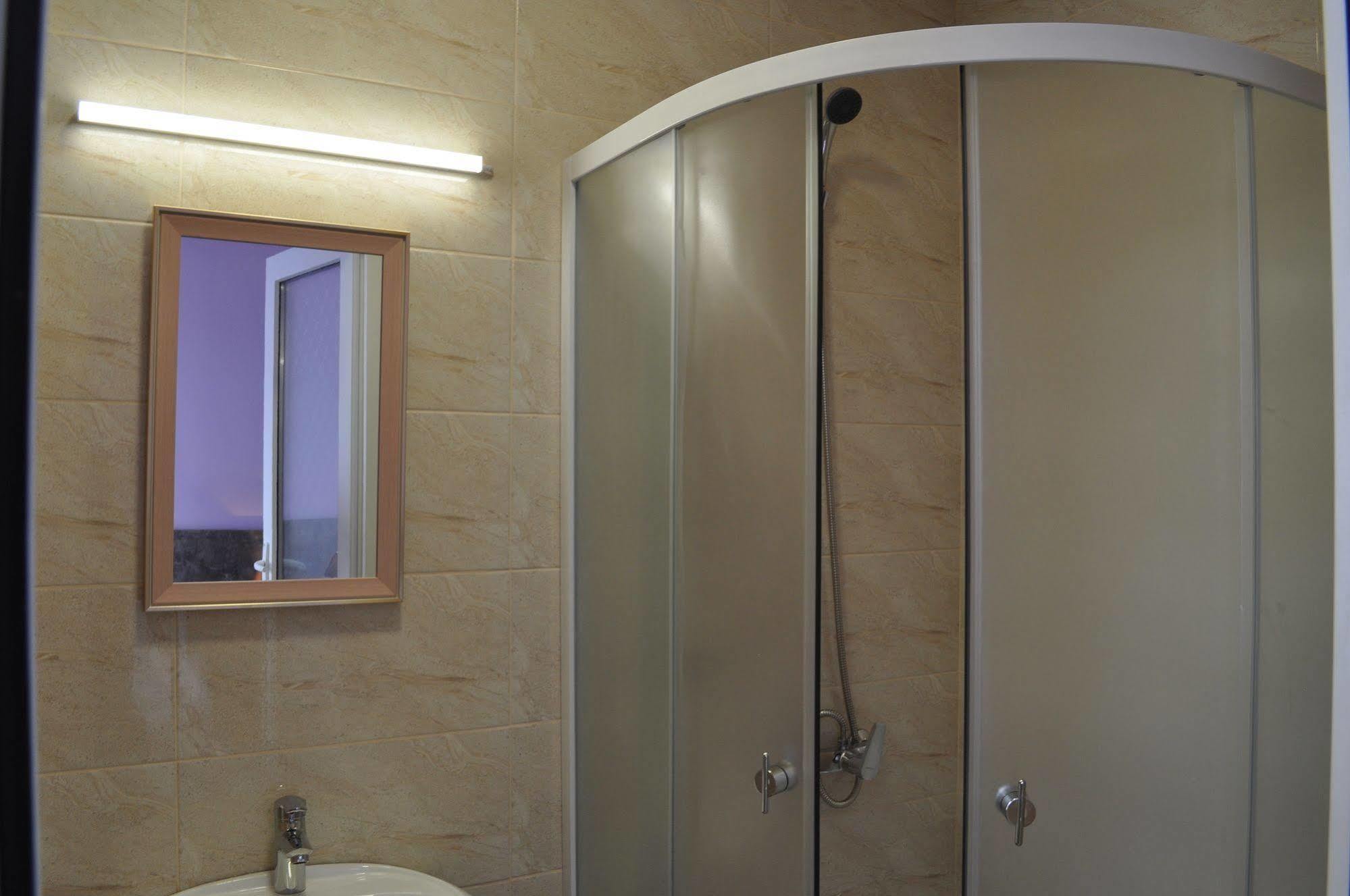 Tiflis Avlabari Hotel Kültér fotó